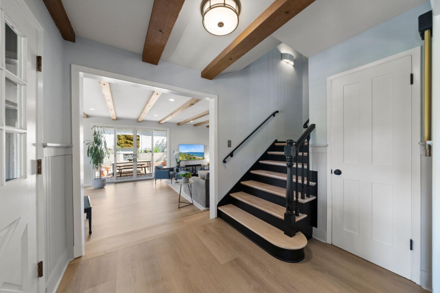 Detail Gallery Image 13 of 59 For 1670 Whitham Ave, Los Altos,  CA 94024 - 4 Beds | 3 Baths