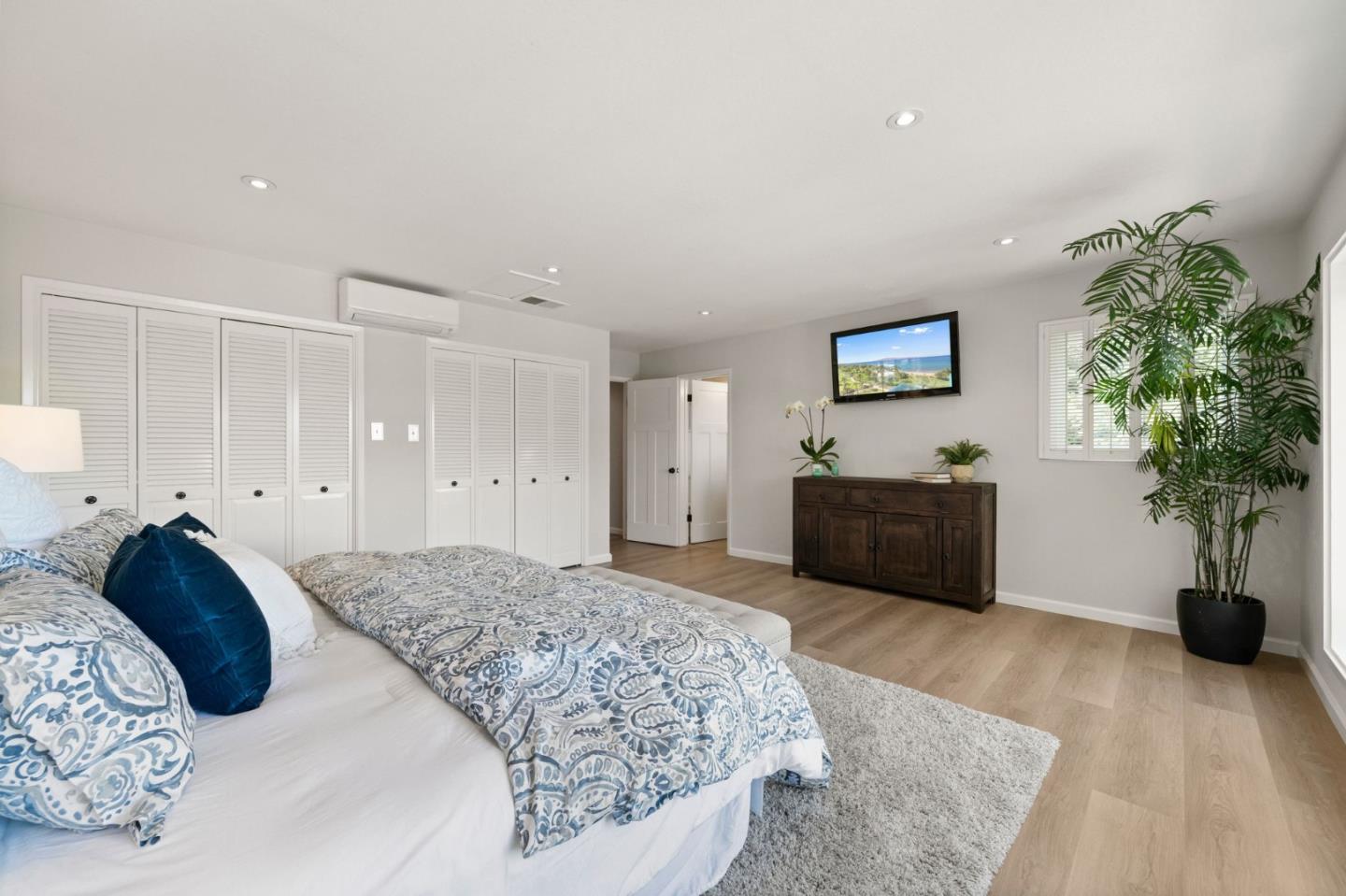 Detail Gallery Image 28 of 59 For 1670 Whitham Ave, Los Altos,  CA 94024 - 4 Beds | 3 Baths
