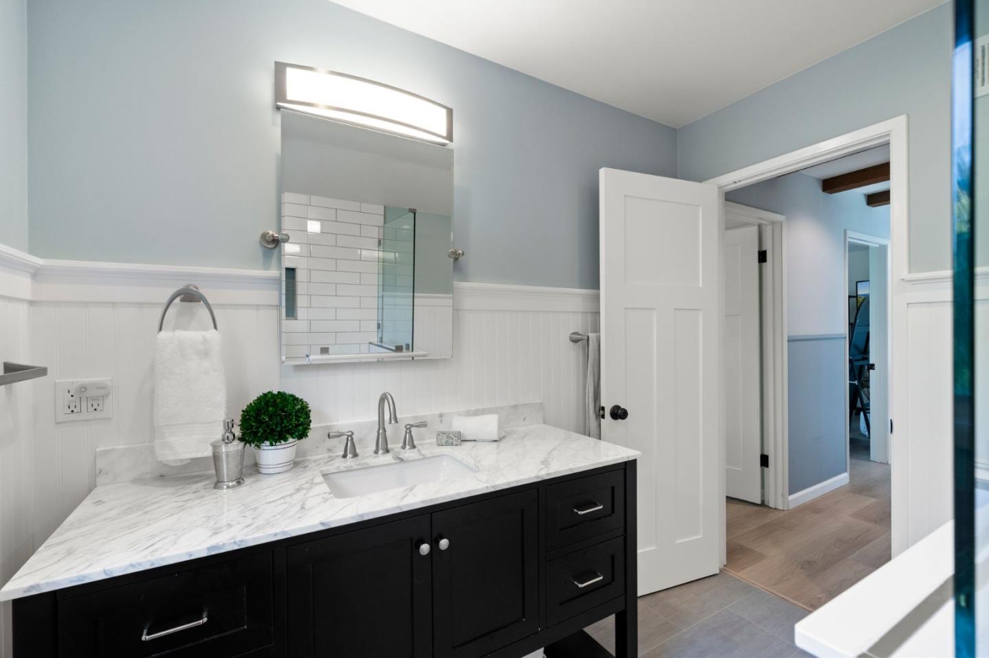 Detail Gallery Image 32 of 59 For 1670 Whitham Ave, Los Altos,  CA 94024 - 4 Beds | 3 Baths