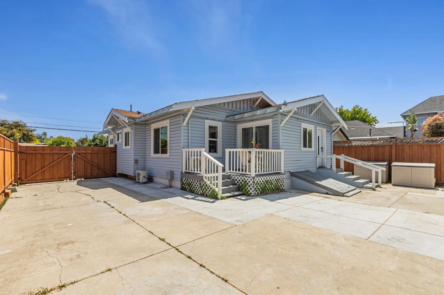 Detail Gallery Image 36 of 60 For 371 Menker Ave, San Jose,  CA 95128 - 5 Beds | 4 Baths