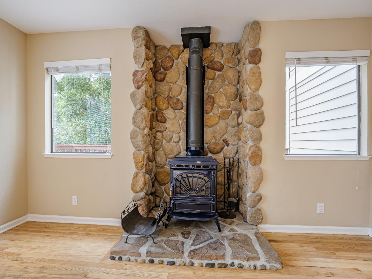 Detail Gallery Image 10 of 55 For 3040 Pacific Heights Dr, Aptos,  CA 95003 - 3 Beds | 2 Baths