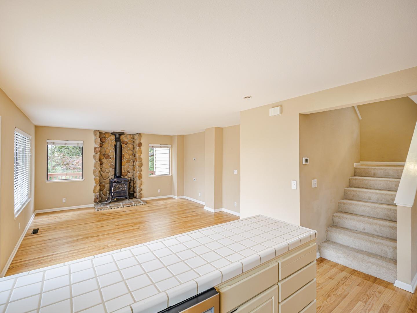 Detail Gallery Image 16 of 55 For 3040 Pacific Heights Dr, Aptos,  CA 95003 - 3 Beds | 2 Baths