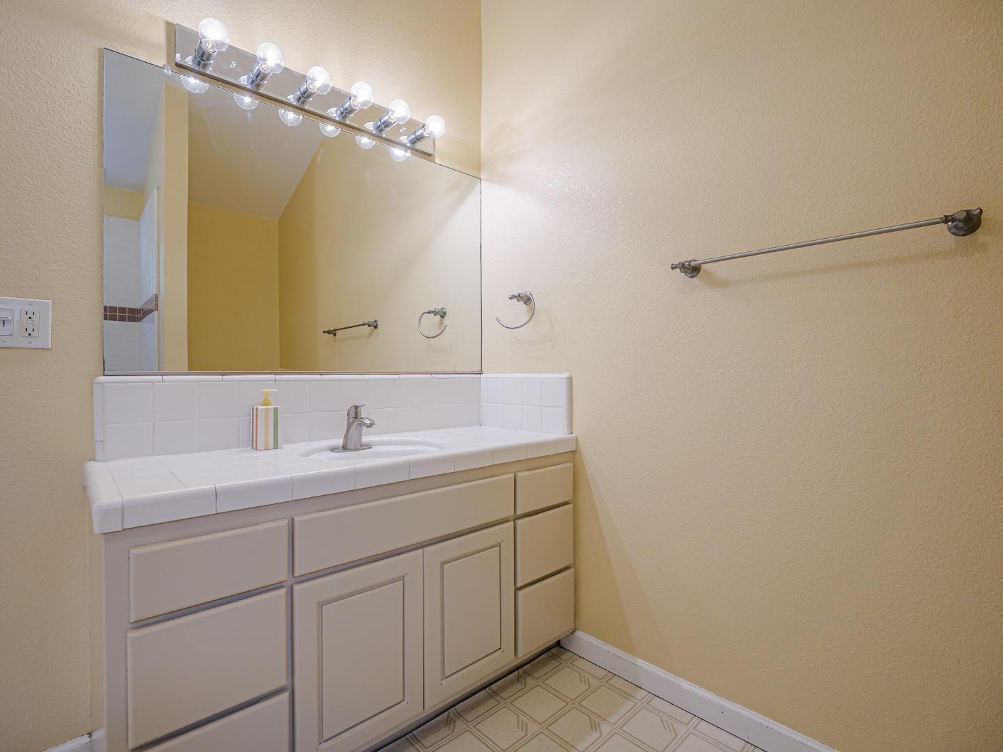 Detail Gallery Image 26 of 55 For 3040 Pacific Heights Dr, Aptos,  CA 95003 - 3 Beds | 2 Baths