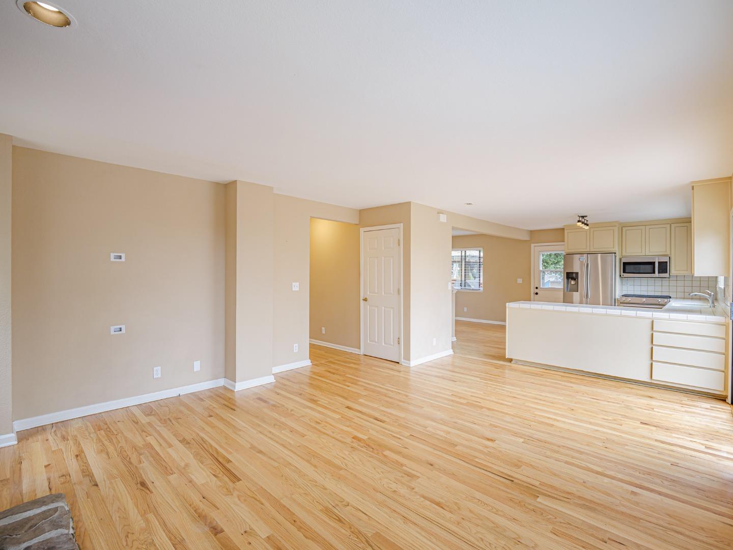 Detail Gallery Image 8 of 55 For 3040 Pacific Heights Dr, Aptos,  CA 95003 - 3 Beds | 2 Baths