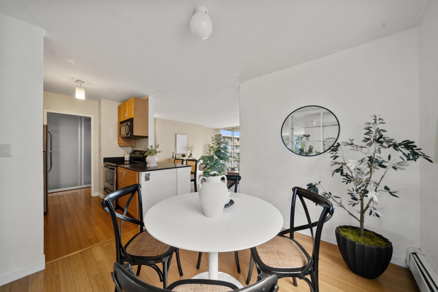 Detail Gallery Image 19 of 60 For 300 Davey Glen Rd #3728,  Belmont,  CA 94002 - 1 Beds | 1 Baths