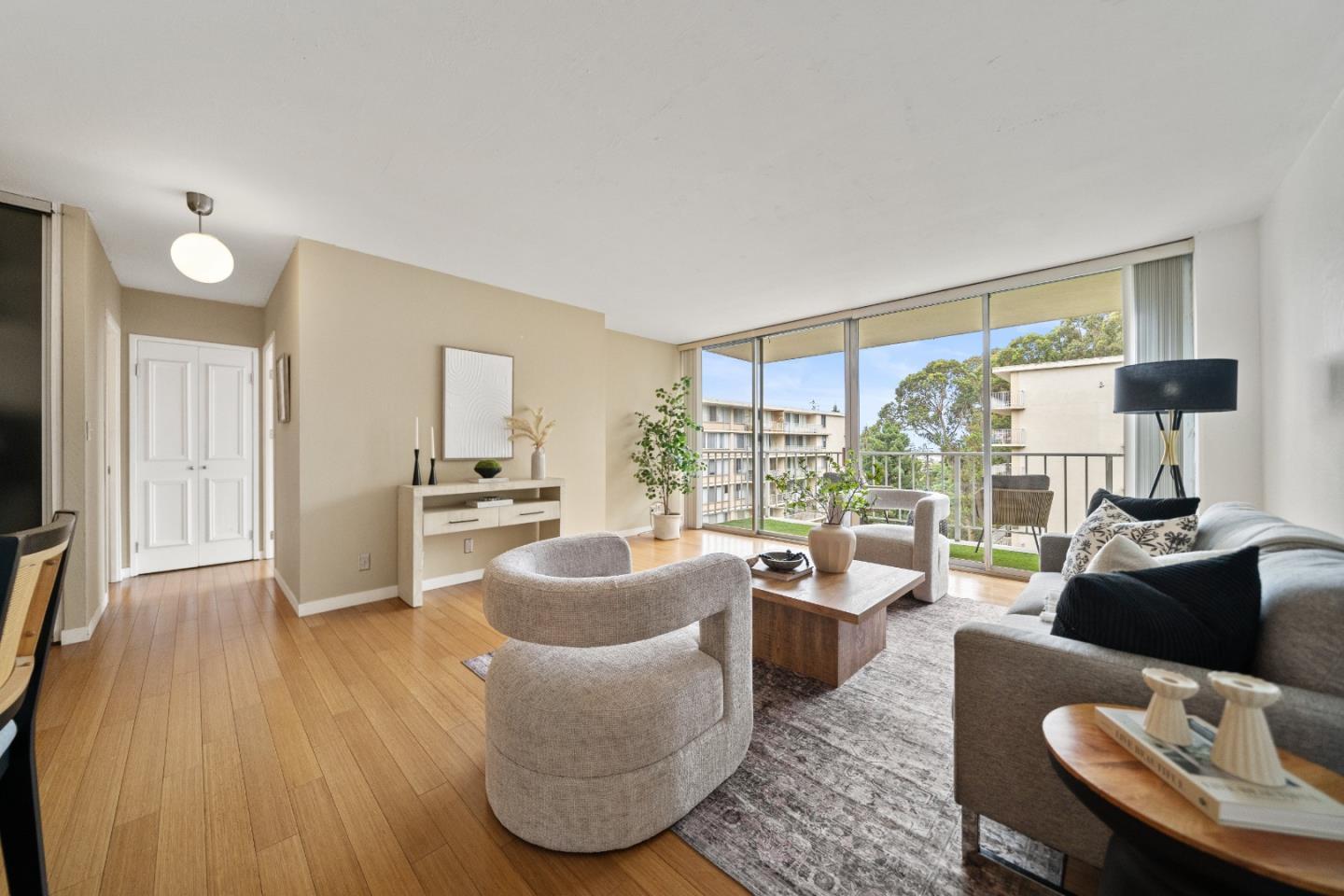 Detail Gallery Image 2 of 60 For 300 Davey Glen Rd #3728,  Belmont,  CA 94002 - 1 Beds | 1 Baths