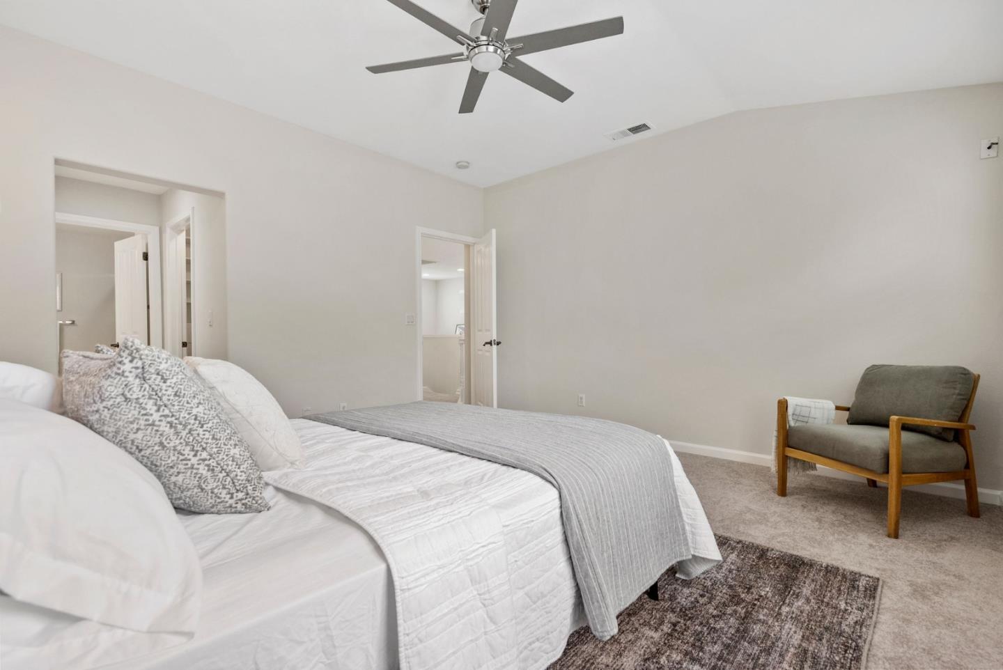Detail Gallery Image 18 of 35 For 4291 Delacroix Ct, San Jose,  CA 95135 - 2 Beds | 2/1 Baths