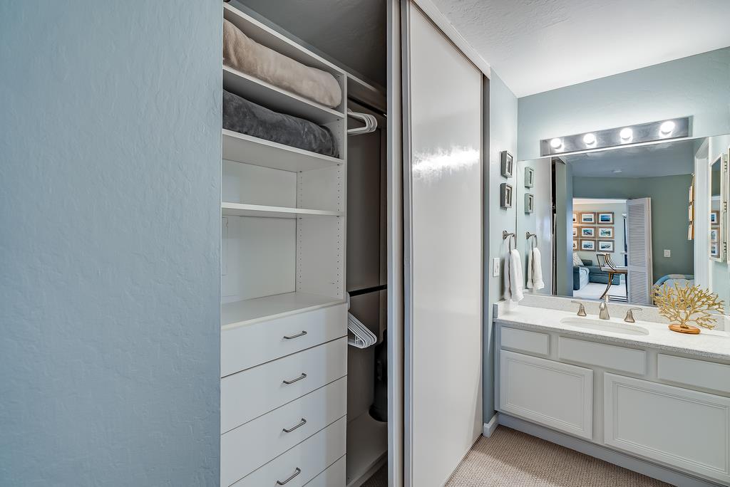 Detail Gallery Image 16 of 22 For 125 Surf Way #336,  Monterey,  CA 93940 - 1 Beds | 1 Baths