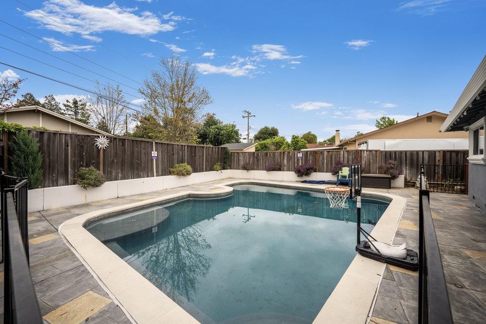 Detail Gallery Image 27 of 45 For 740 Roble Dr, Morgan Hill,  CA 95037 - 3 Beds | 2 Baths