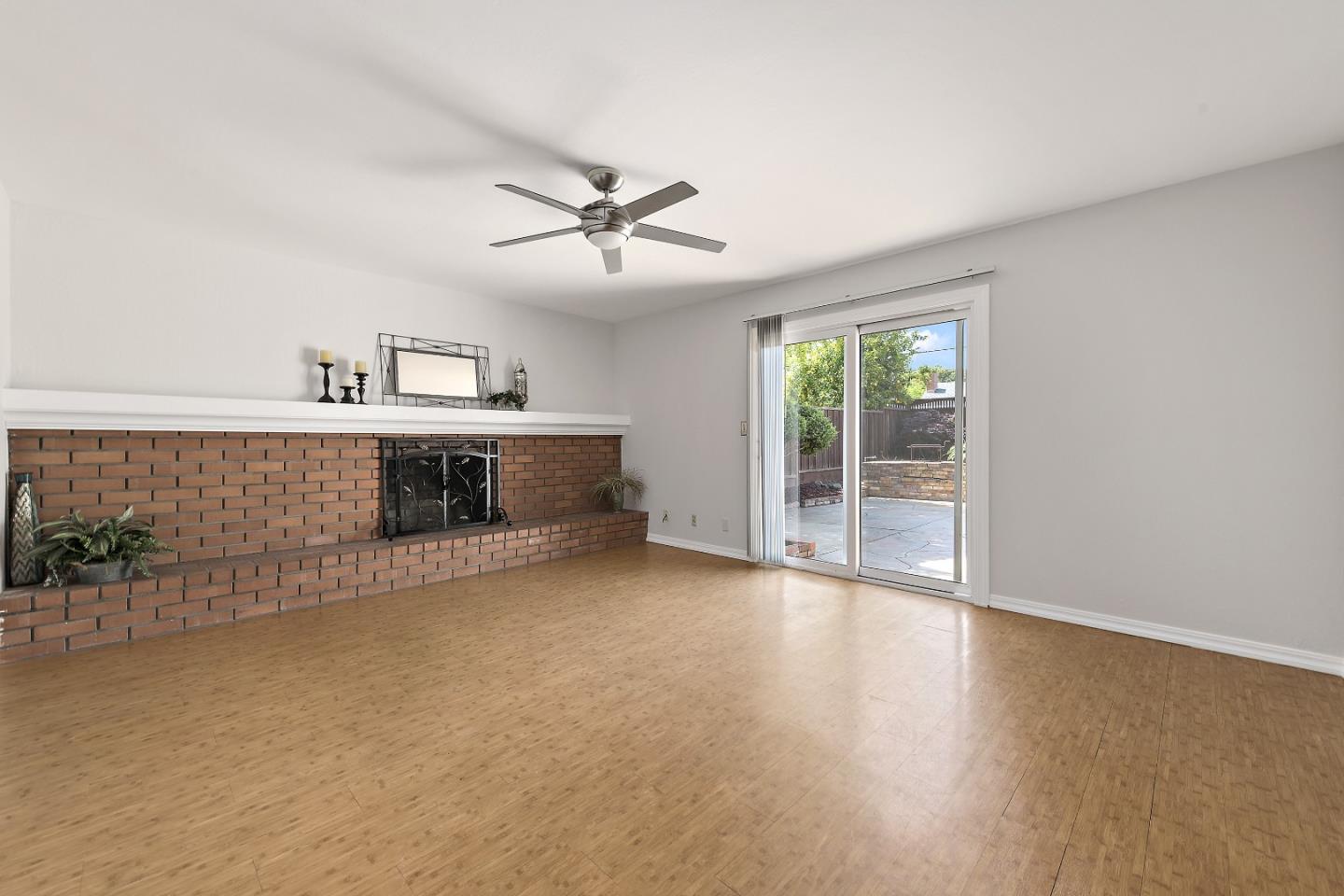 Detail Gallery Image 11 of 27 For 1323 Wylie Way, San Jose,  CA 95130 - 4 Beds | 2 Baths