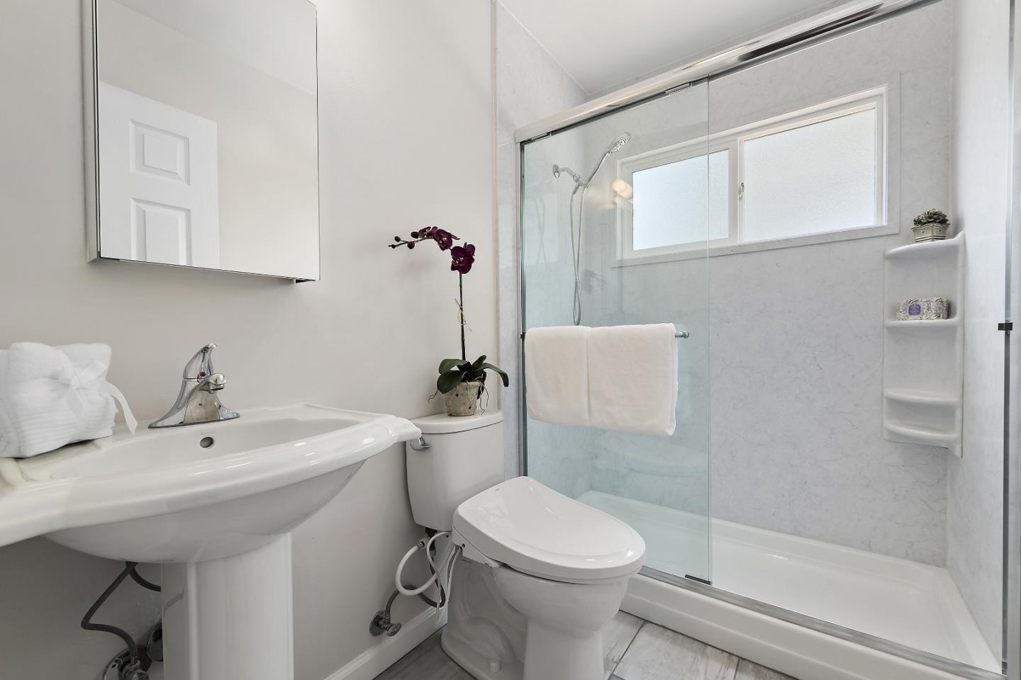 Detail Gallery Image 18 of 27 For 1323 Wylie Way, San Jose,  CA 95130 - 4 Beds | 2 Baths