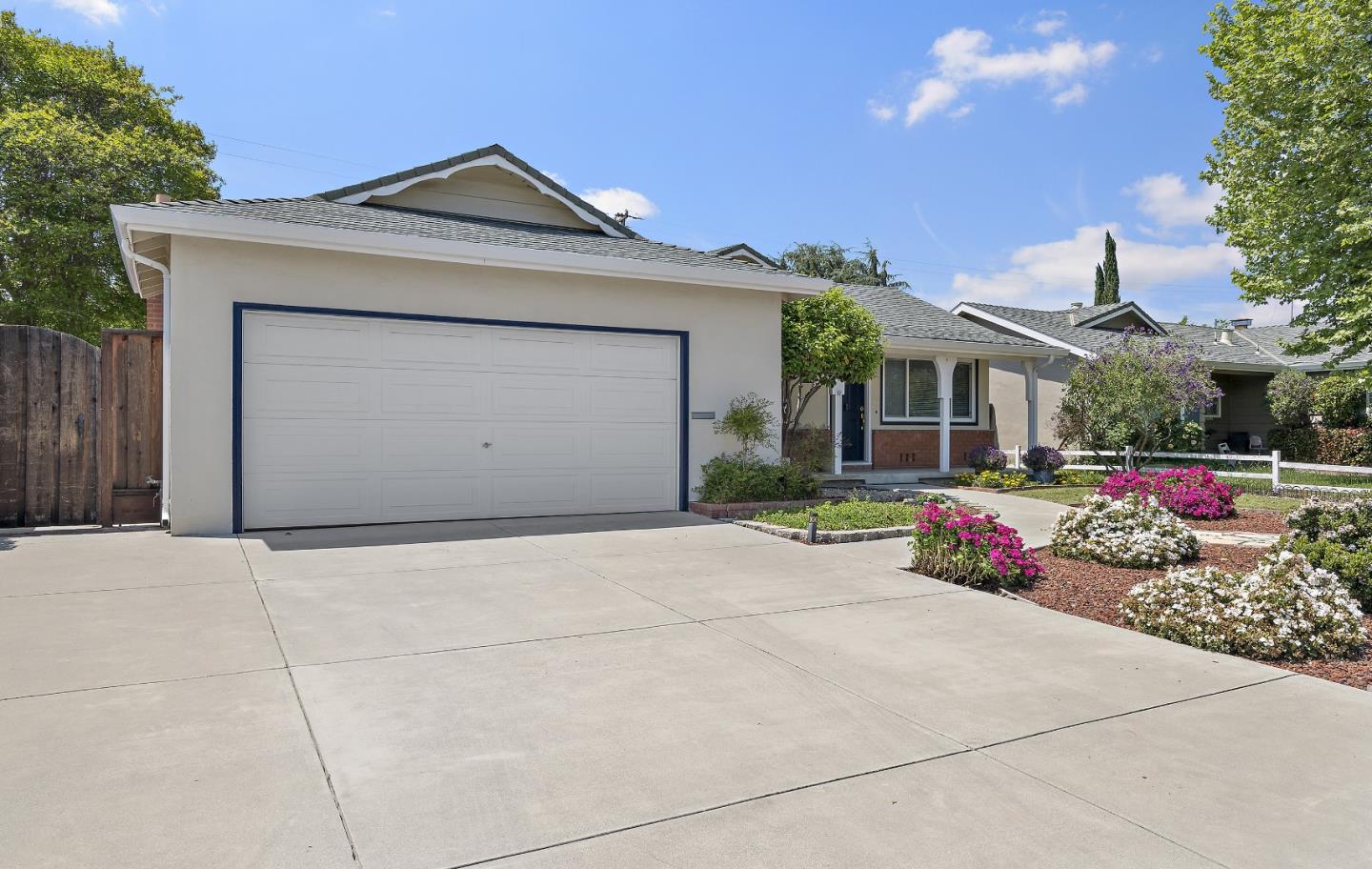 Detail Gallery Image 2 of 27 For 1323 Wylie Way, San Jose,  CA 95130 - 4 Beds | 2 Baths