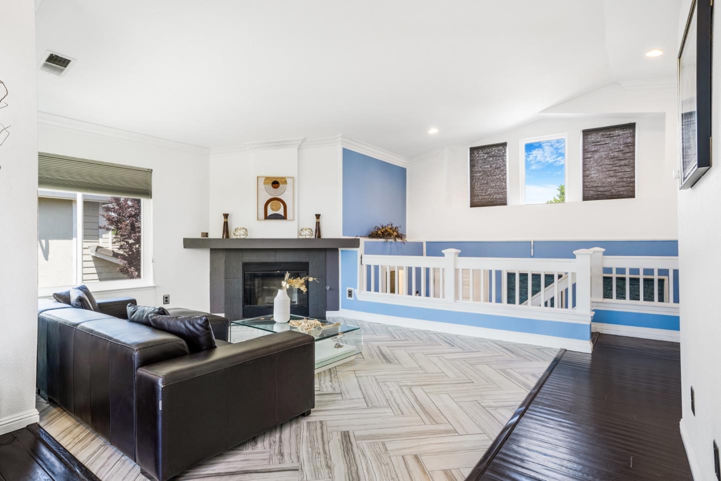 Detail Gallery Image 5 of 42 For 9251 Mockingbird Ln, Gilroy,  CA 95020 - 4 Beds | 2/1 Baths