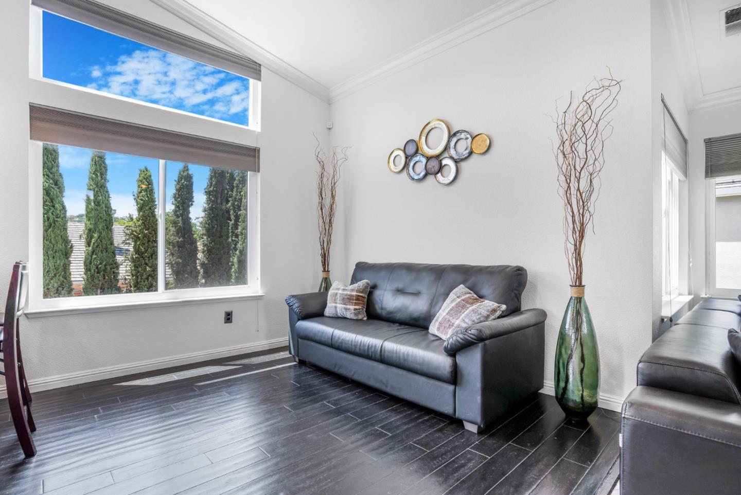 Detail Gallery Image 6 of 42 For 9251 Mockingbird Ln, Gilroy,  CA 95020 - 4 Beds | 2/1 Baths
