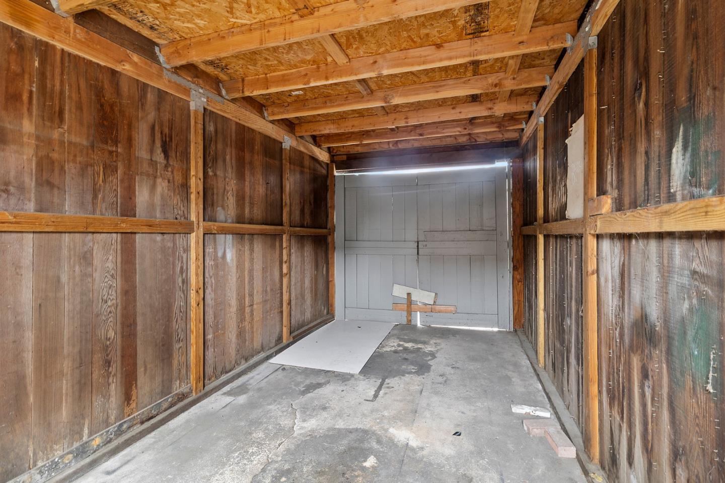 Detail Gallery Image 24 of 28 For 207 E San Luis St, Salinas,  CA 93901 - 2 Beds | 1 Baths