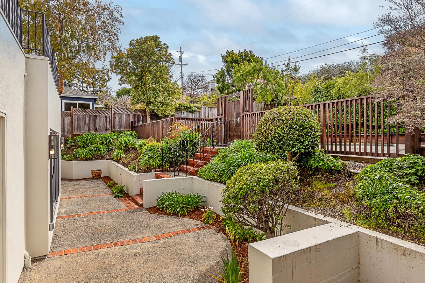 Detail Gallery Image 33 of 41 For 324 Georgetown Ave, San Mateo,  CA 94402 - 5 Beds | 3/1 Baths