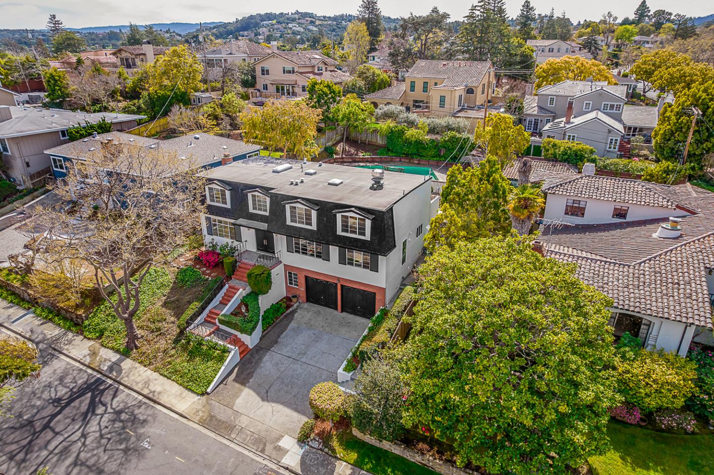 Detail Gallery Image 39 of 41 For 324 Georgetown Ave, San Mateo,  CA 94402 - 5 Beds | 3/1 Baths