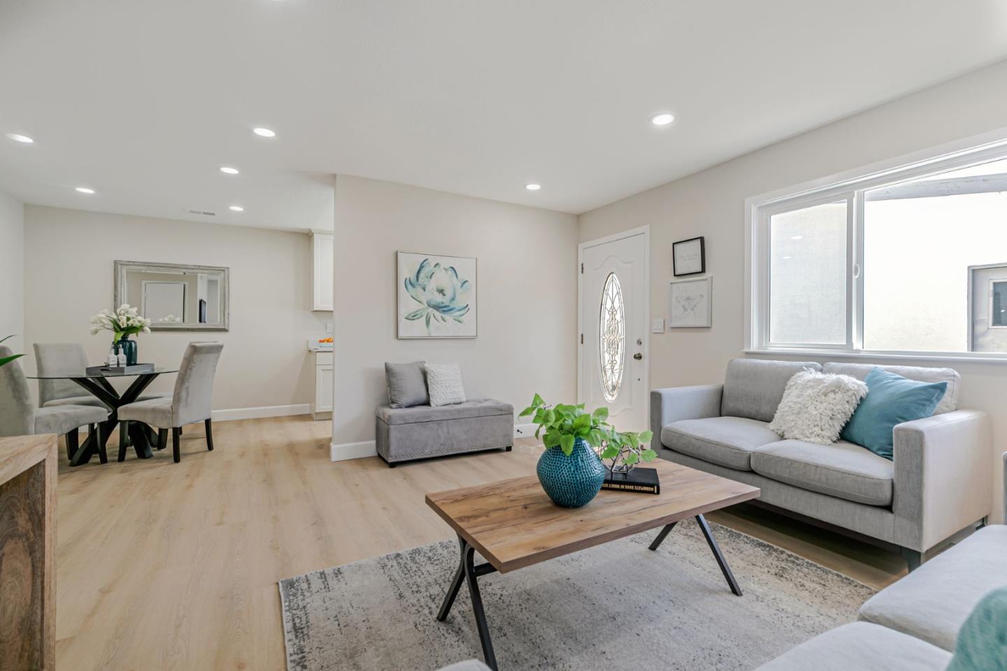 Detail Gallery Image 11 of 44 For 409 Gibbons Ct, Milpitas,  CA 95035 - 3 Beds | 2 Baths