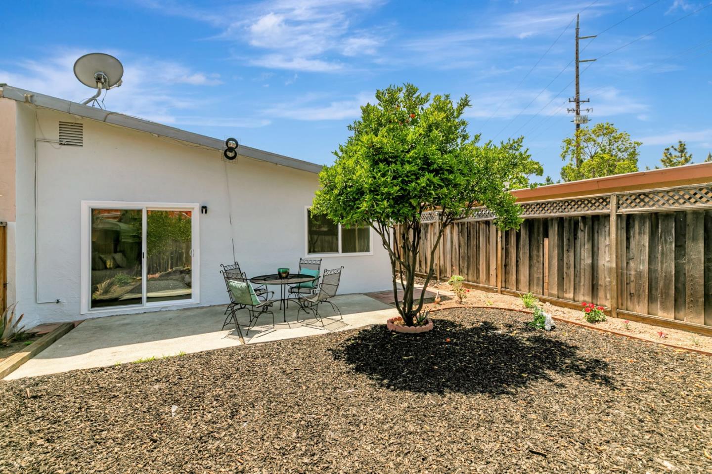 Detail Gallery Image 36 of 44 For 409 Gibbons Ct, Milpitas,  CA 95035 - 3 Beds | 2 Baths