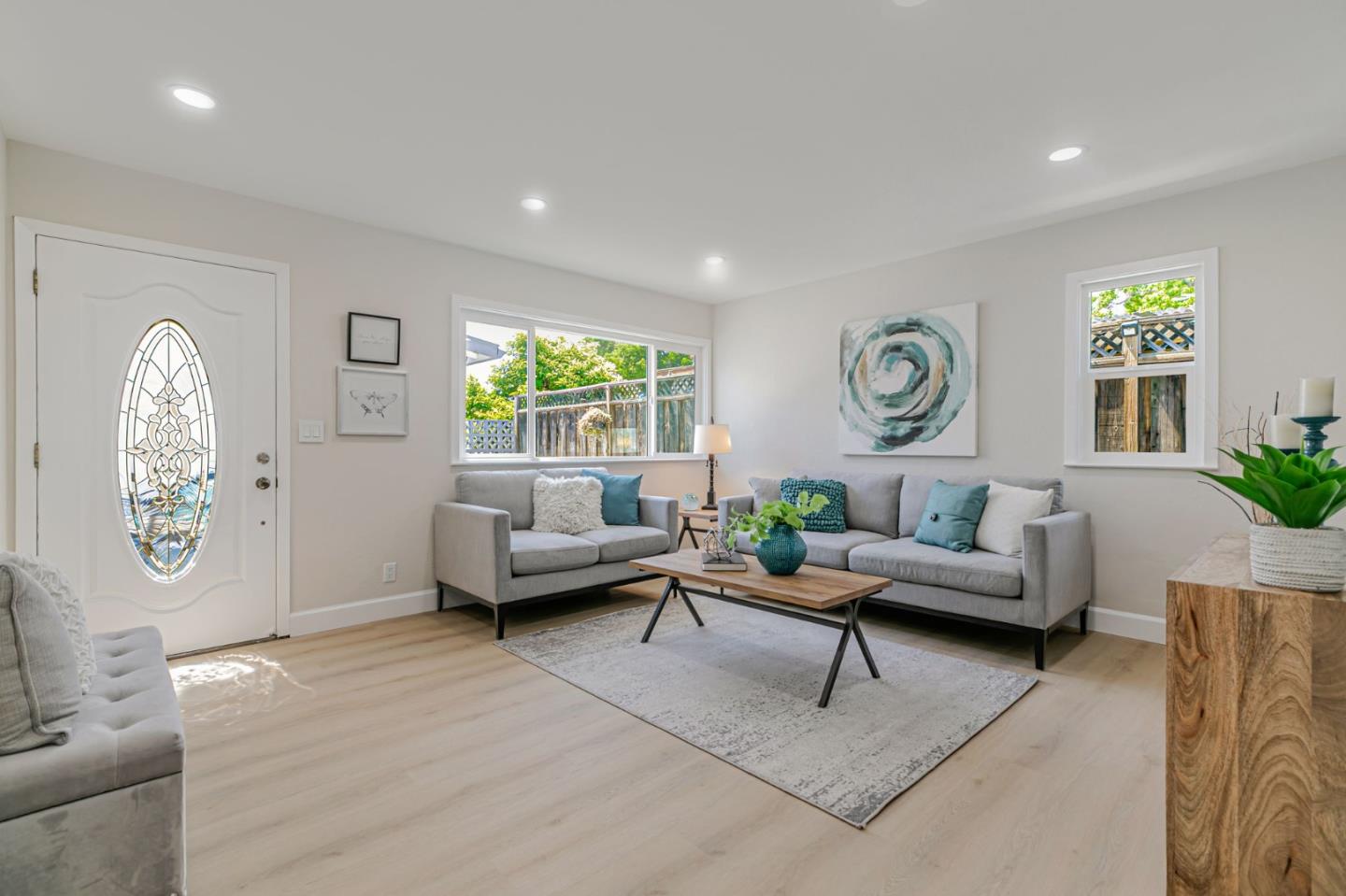 Detail Gallery Image 9 of 44 For 409 Gibbons Ct, Milpitas,  CA 95035 - 3 Beds | 2 Baths