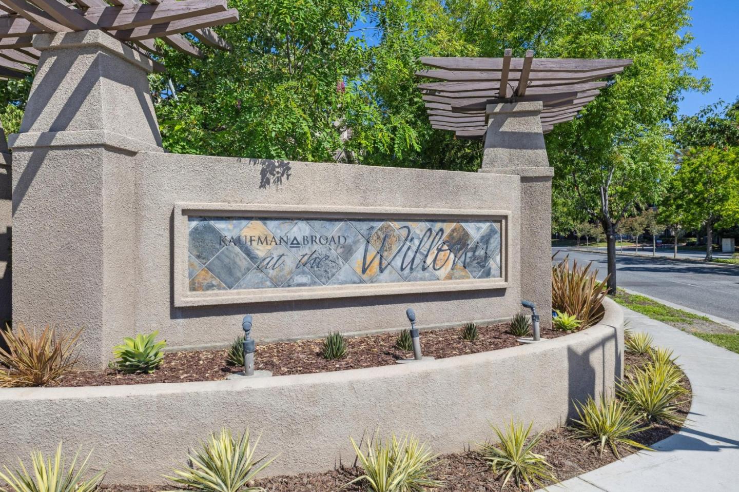 Detail Gallery Image 27 of 32 For 3048 Brunetti Way, San Jose,  CA 95125 - 2 Beds | 2/1 Baths