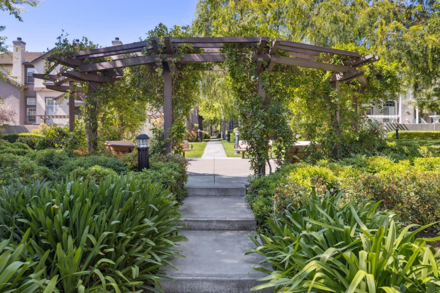 Detail Gallery Image 29 of 32 For 3048 Brunetti Way, San Jose,  CA 95125 - 2 Beds | 2/1 Baths