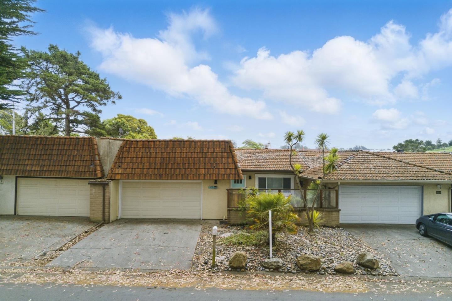 Detail Gallery Image 1 of 34 For 115 Oceanview Dr, Watsonville,  CA 95076 - 3 Beds | 2 Baths