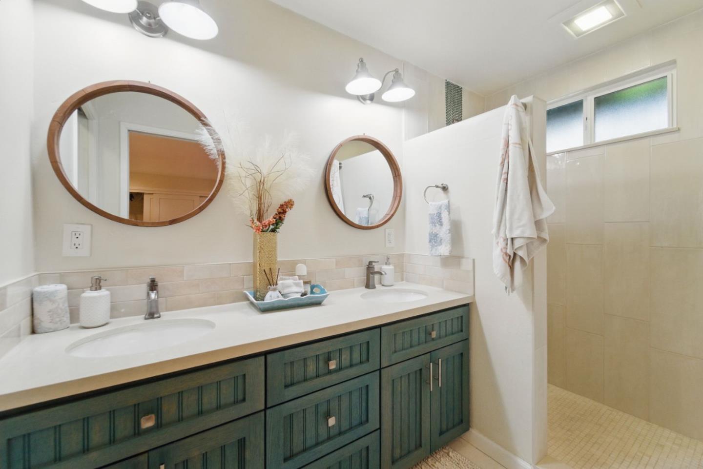 Detail Gallery Image 14 of 34 For 115 Oceanview Dr, Watsonville,  CA 95076 - 3 Beds | 2 Baths