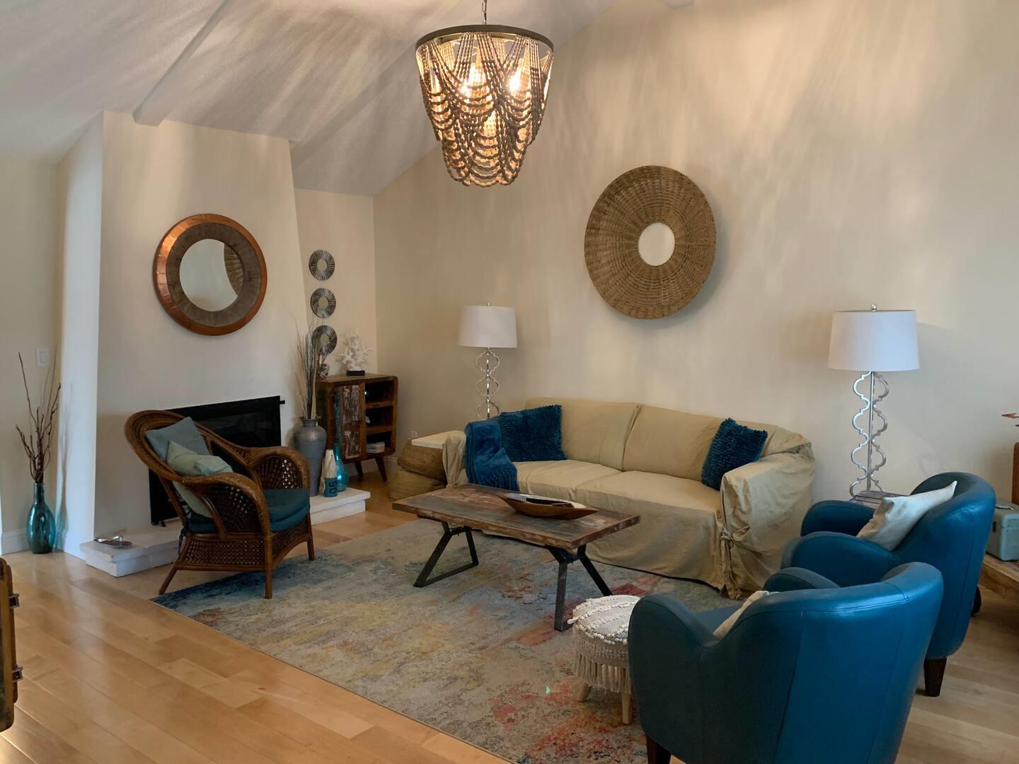 Detail Gallery Image 2 of 34 For 115 Oceanview Dr, Watsonville,  CA 95076 - 3 Beds | 2 Baths