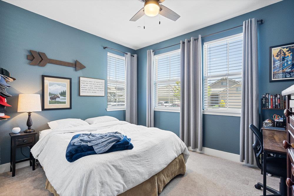 Detail Gallery Image 14 of 61 For 1348 Azalea Dr, Hollister,  CA 95023 - 3 Beds | 2 Baths