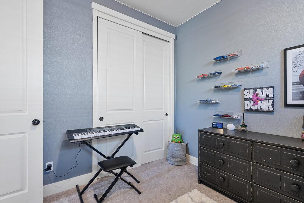 Detail Gallery Image 19 of 61 For 1348 Azalea Dr, Hollister,  CA 95023 - 3 Beds | 2 Baths