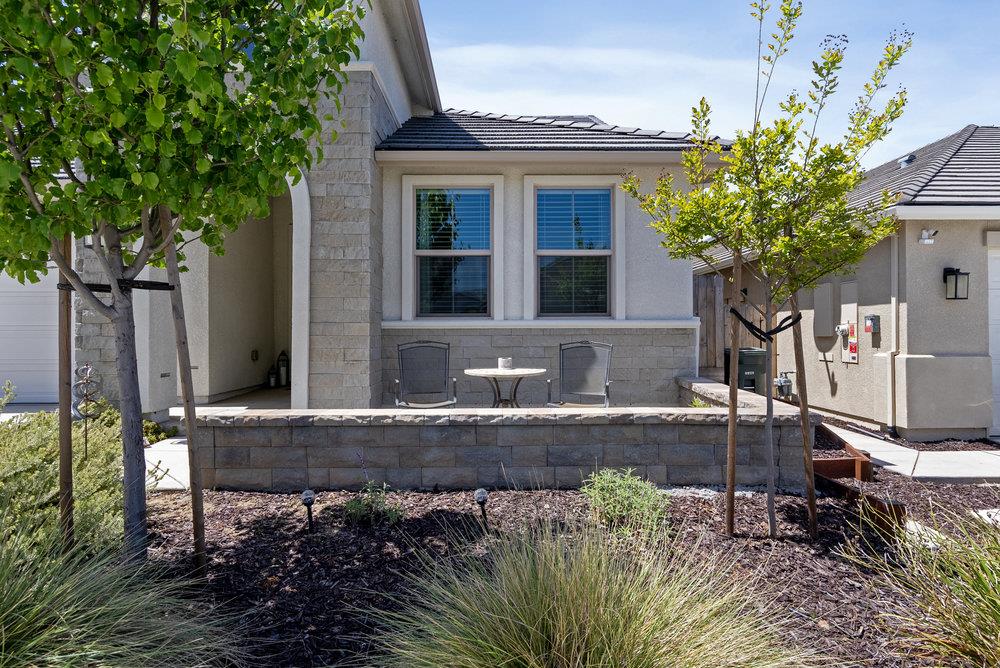Detail Gallery Image 7 of 61 For 1348 Azalea Dr, Hollister,  CA 95023 - 3 Beds | 2 Baths