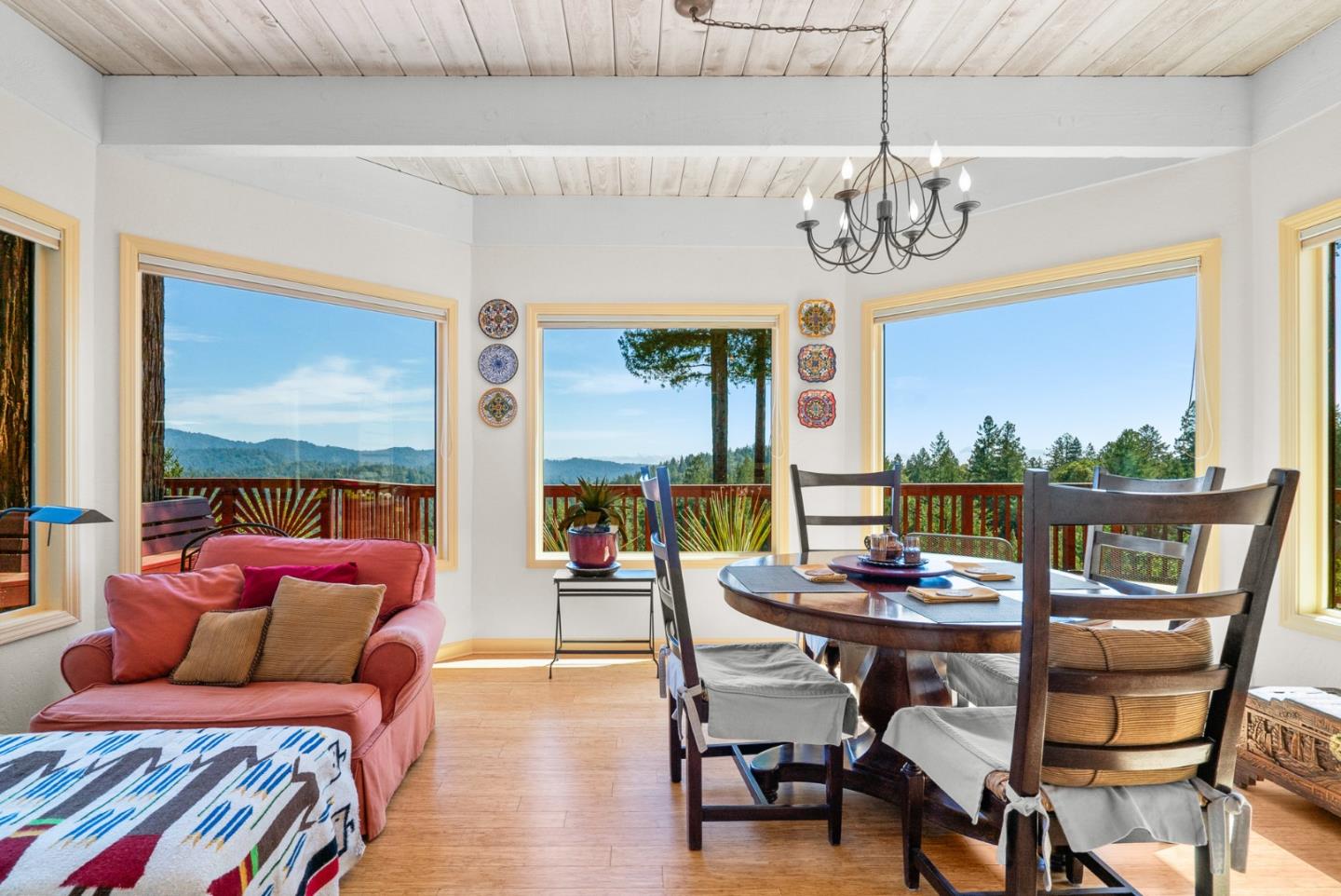 Detail Gallery Image 10 of 43 For 480 Quail Ridge Rd, Scotts Valley,  CA 95066 - 3 Beds | 2/1 Baths