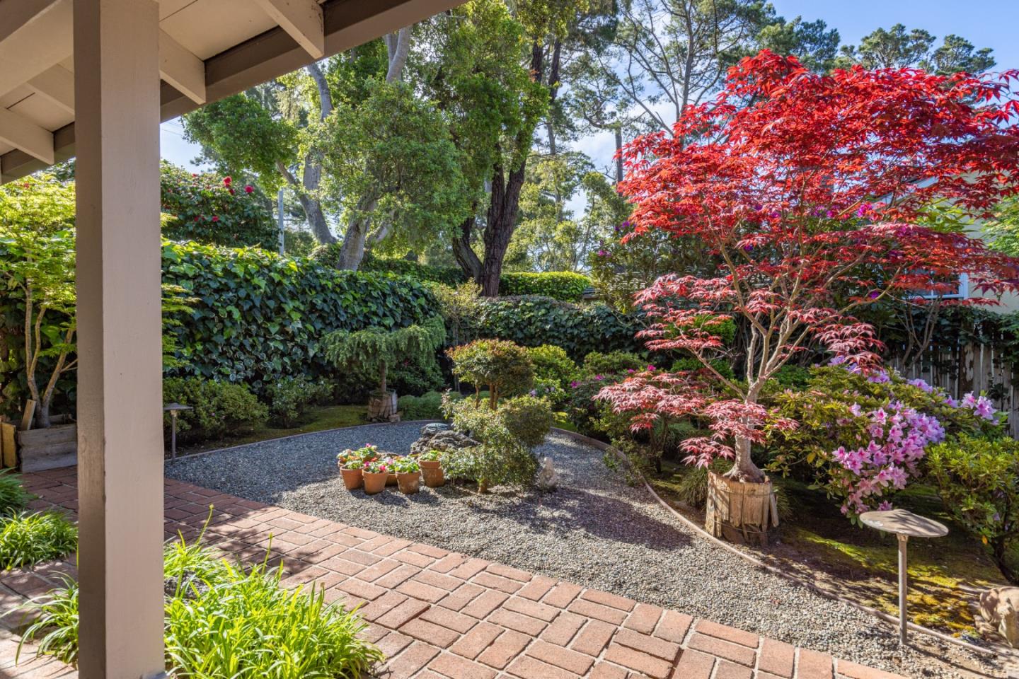 Detail Gallery Image 6 of 24 For 0 Lincoln 3 Nw of 11th, Carmel,  CA 93921 - 2 Beds | 2 Baths