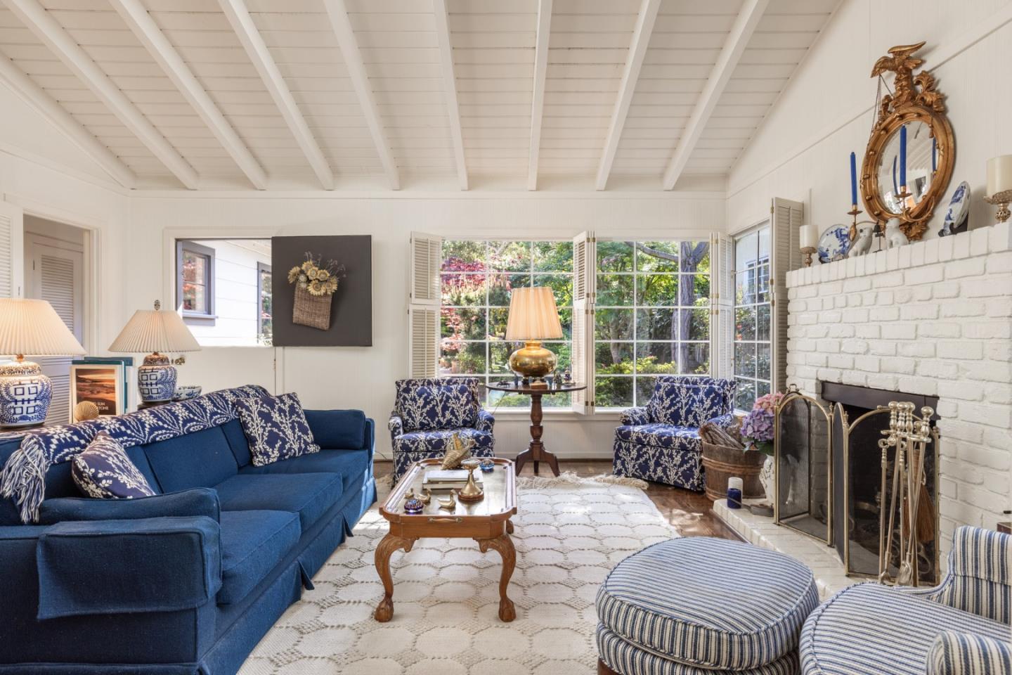 Detail Gallery Image 8 of 24 For 0 Lincoln 3 Nw of 11th, Carmel,  CA 93921 - 2 Beds | 2 Baths