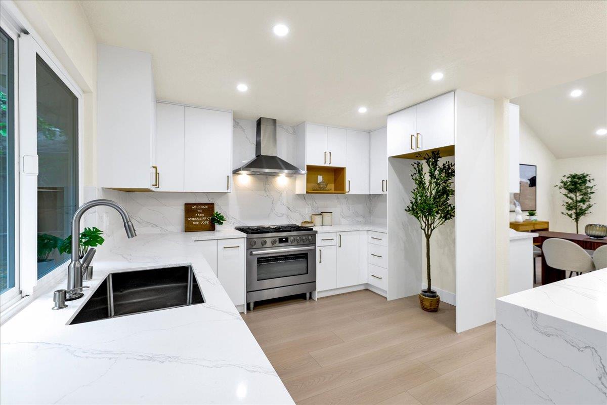 Detail Gallery Image 21 of 61 For 6586 Woodcliff Ct, San Jose,  CA 95120 - 5 Beds | 3 Baths