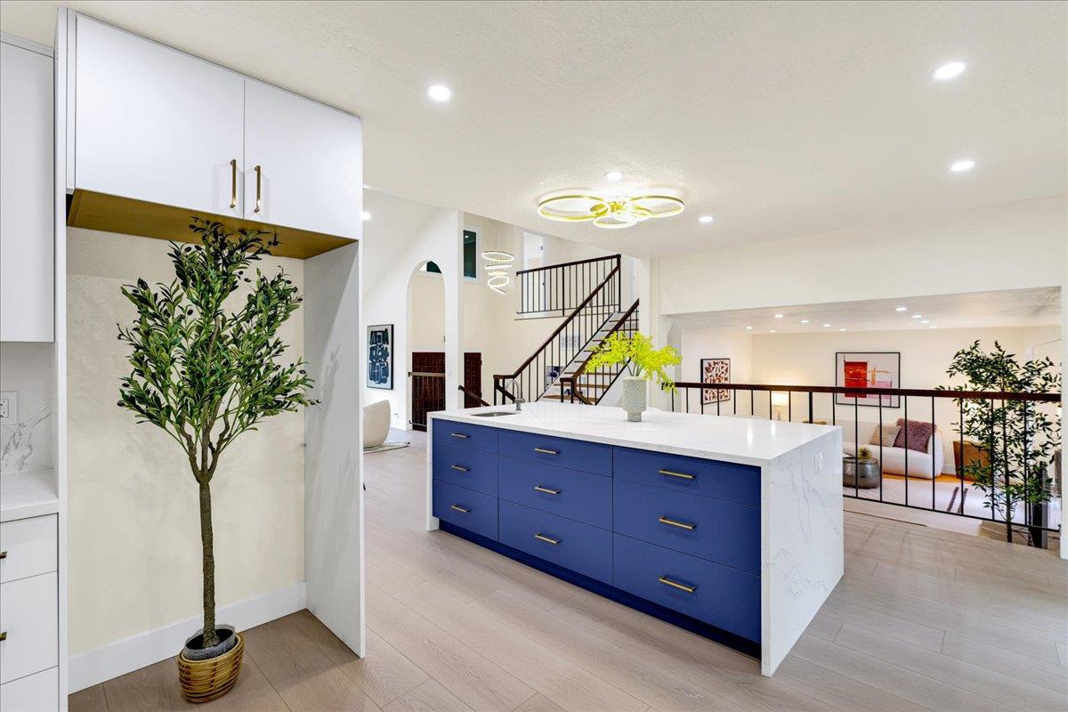 Detail Gallery Image 24 of 61 For 6586 Woodcliff Ct, San Jose,  CA 95120 - 5 Beds | 3 Baths