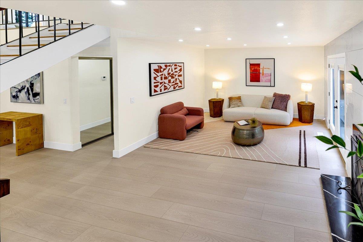 Detail Gallery Image 27 of 61 For 6586 Woodcliff Ct, San Jose,  CA 95120 - 5 Beds | 3 Baths