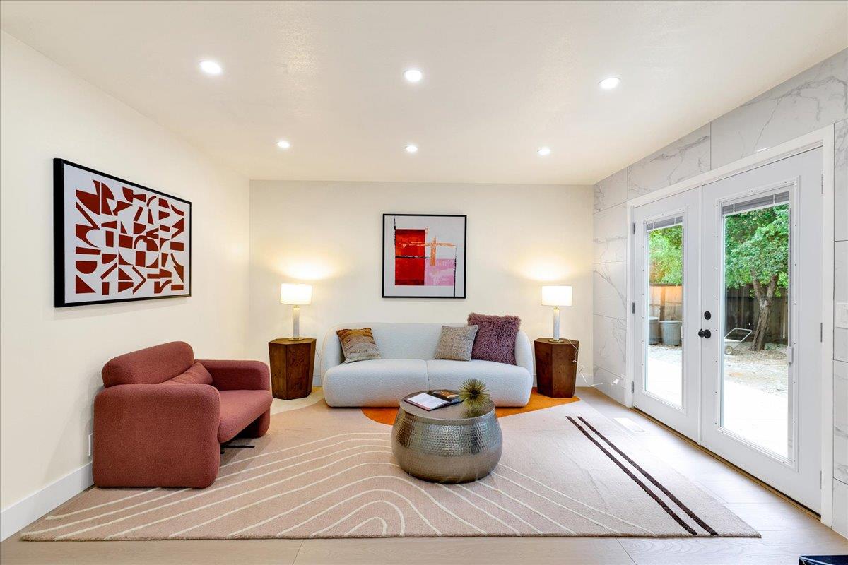Detail Gallery Image 31 of 61 For 6586 Woodcliff Ct, San Jose,  CA 95120 - 5 Beds | 3 Baths