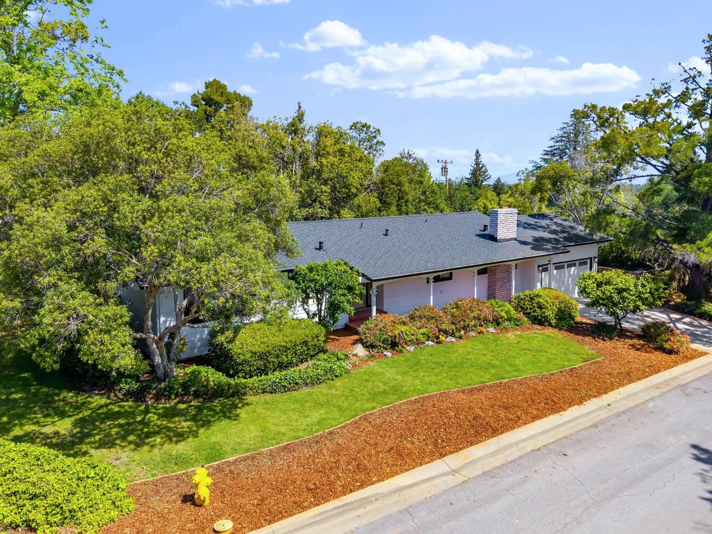 Detail Gallery Image 30 of 37 For 2344 Deodara Dr, Los Altos,  CA 94024 - 3 Beds | 2/1 Baths