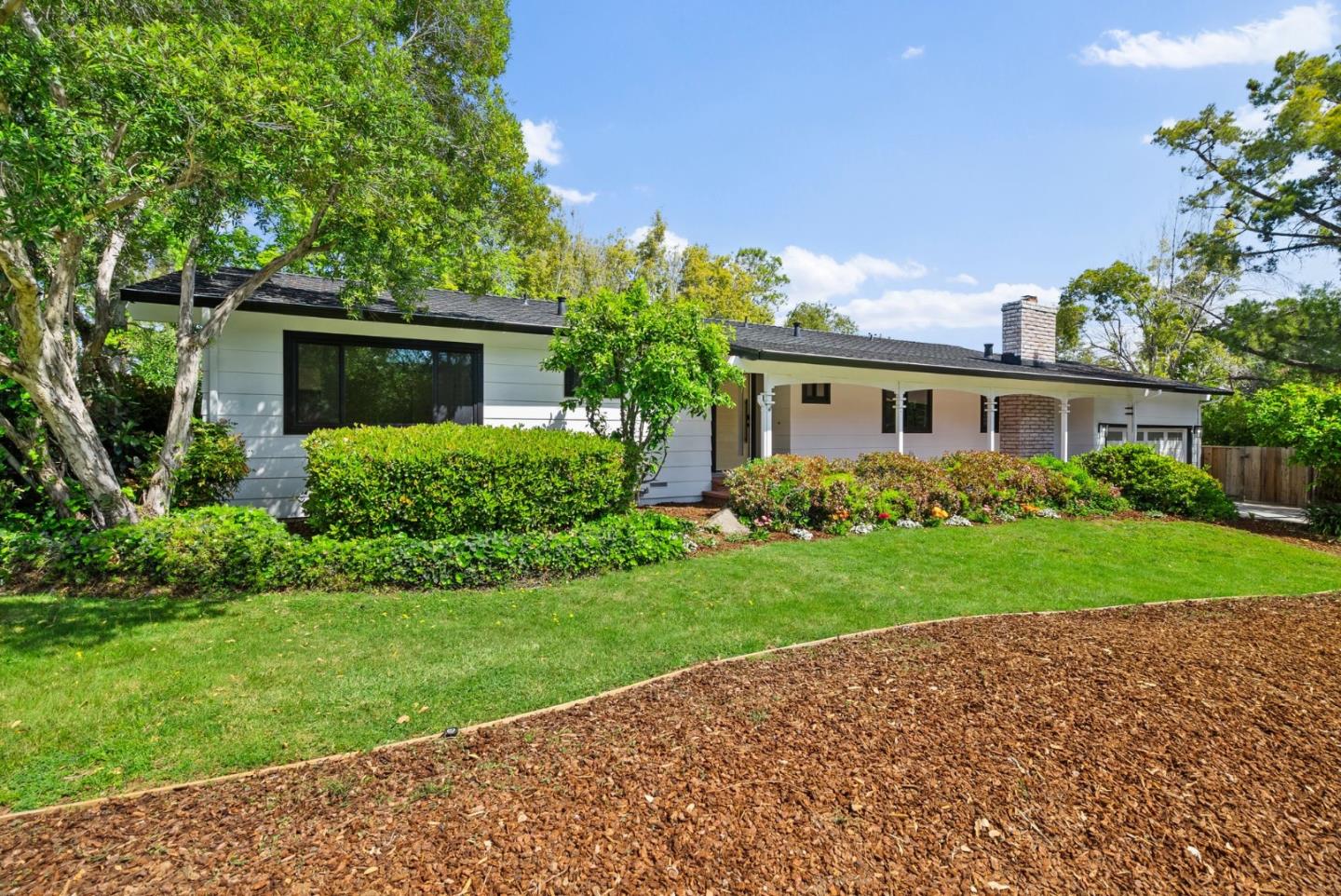 Detail Gallery Image 6 of 37 For 2344 Deodara Dr, Los Altos,  CA 94024 - 3 Beds | 2/1 Baths