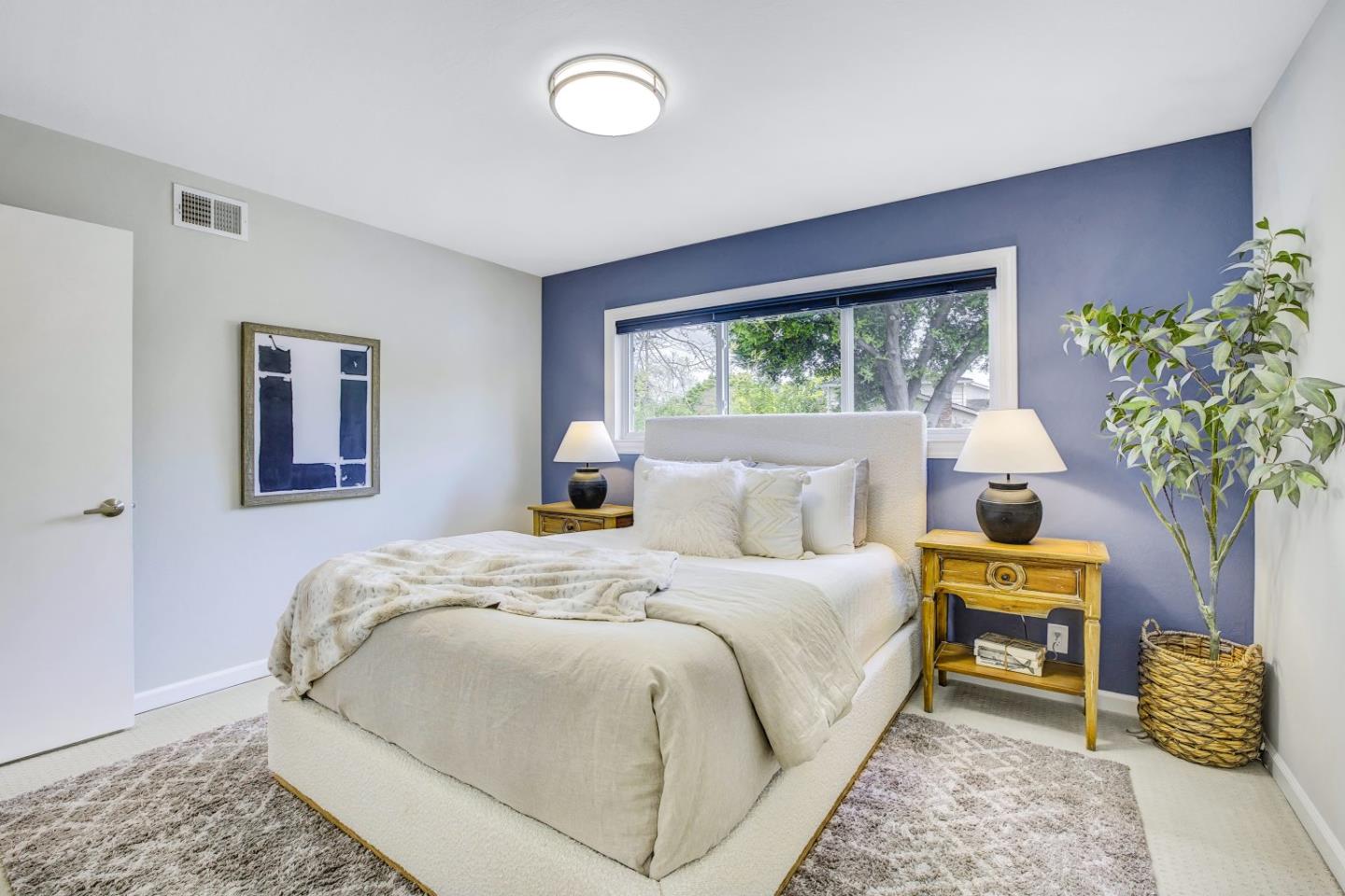 Detail Gallery Image 23 of 62 For 811 W Remington Dr, Sunnyvale,  CA 94087 - 4 Beds | 2 Baths