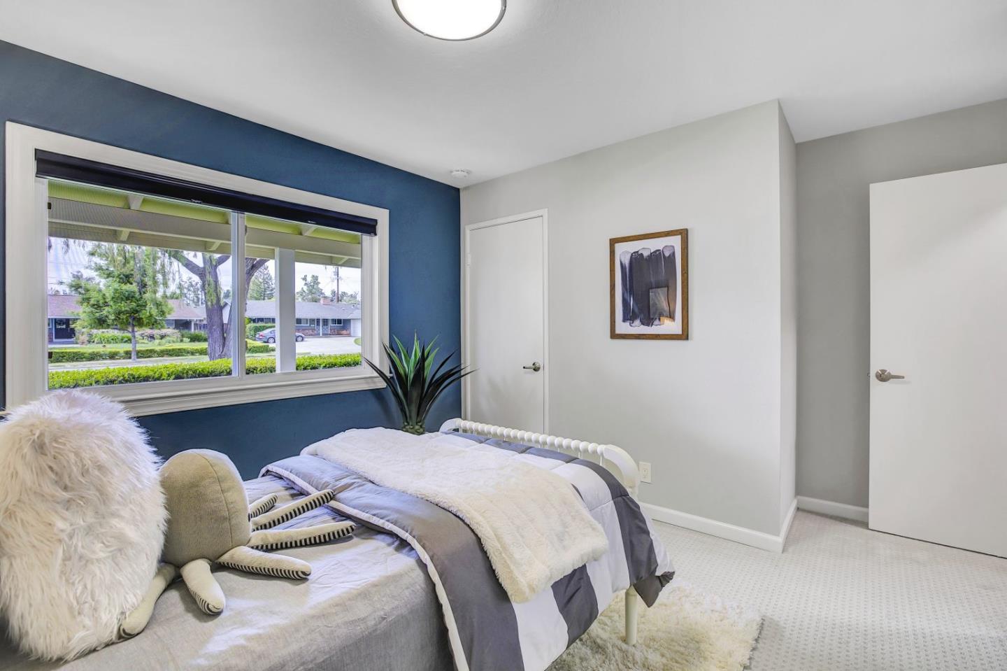 Detail Gallery Image 32 of 62 For 811 W Remington Dr, Sunnyvale,  CA 94087 - 4 Beds | 2 Baths
