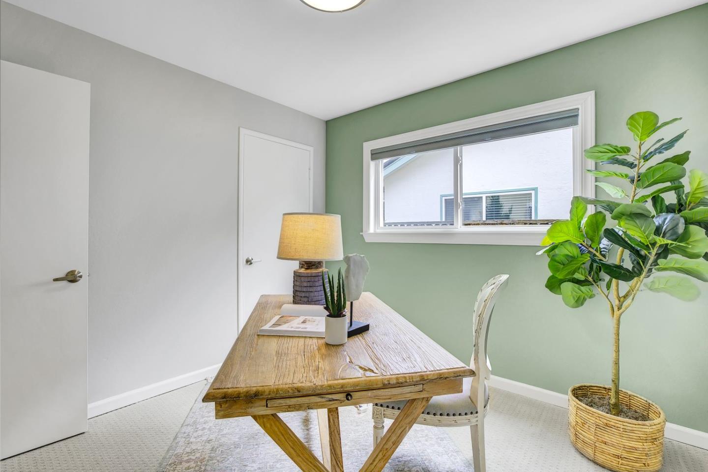 Detail Gallery Image 34 of 62 For 811 W Remington Dr, Sunnyvale,  CA 94087 - 4 Beds | 2 Baths