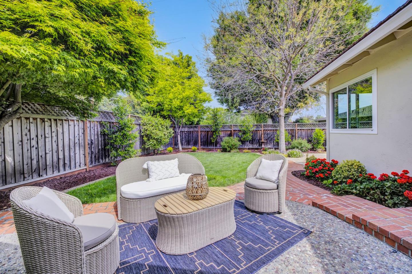 Detail Gallery Image 38 of 62 For 811 W Remington Dr, Sunnyvale,  CA 94087 - 4 Beds | 2 Baths