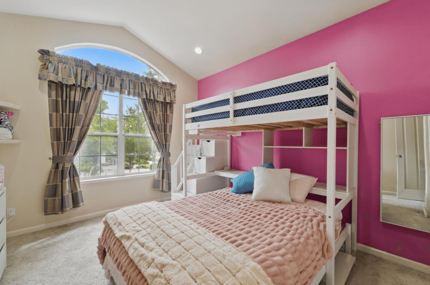 Detail Gallery Image 28 of 60 For 2102 Hillstone Dr, San Jose,  CA 95138 - 4 Beds | 3 Baths