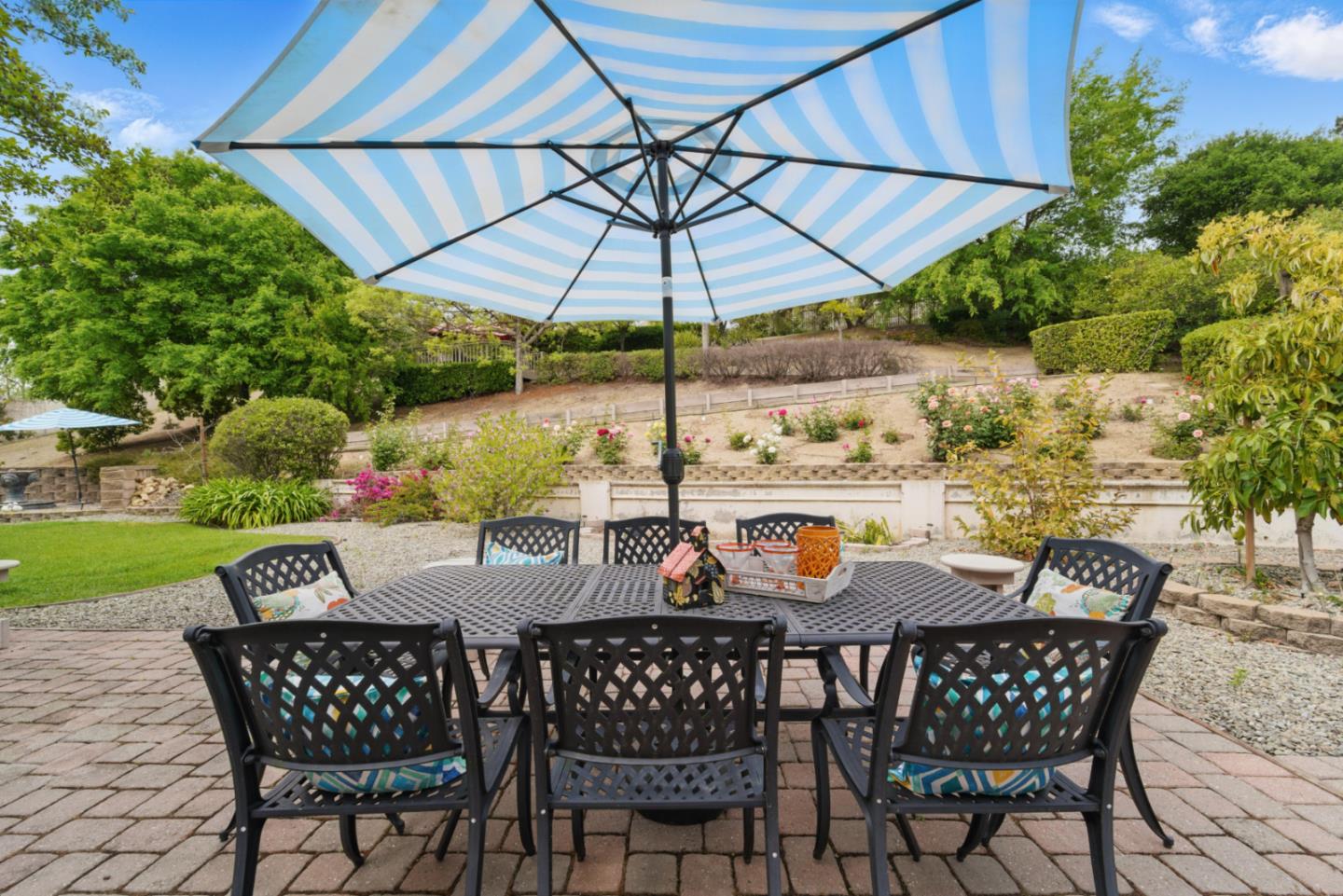 Detail Gallery Image 36 of 60 For 2102 Hillstone Dr, San Jose,  CA 95138 - 4 Beds | 3 Baths