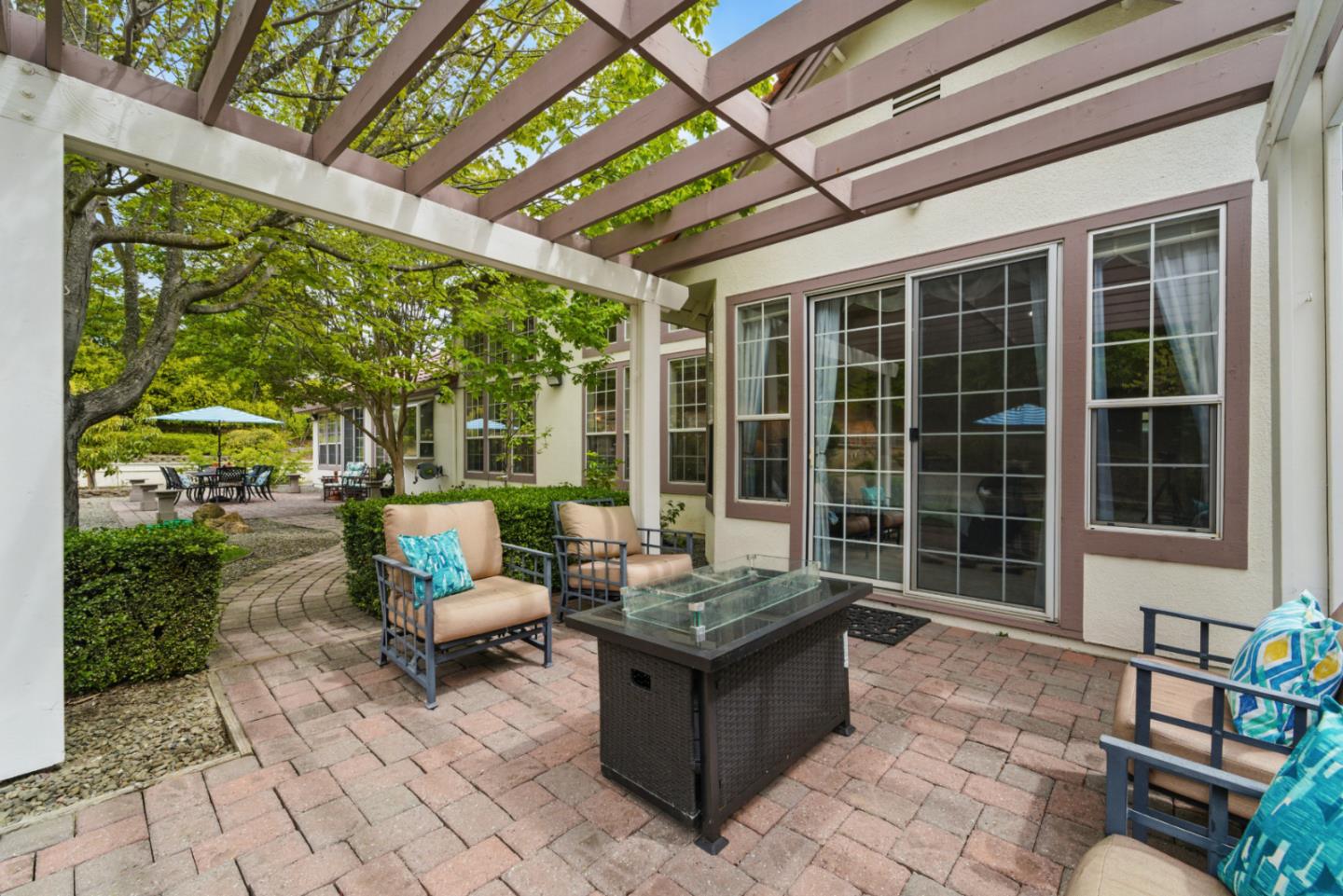 Detail Gallery Image 39 of 60 For 2102 Hillstone Dr, San Jose,  CA 95138 - 4 Beds | 3 Baths