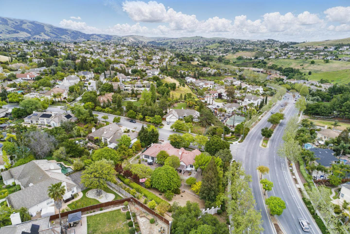 Detail Gallery Image 57 of 60 For 2102 Hillstone Dr, San Jose,  CA 95138 - 4 Beds | 3 Baths