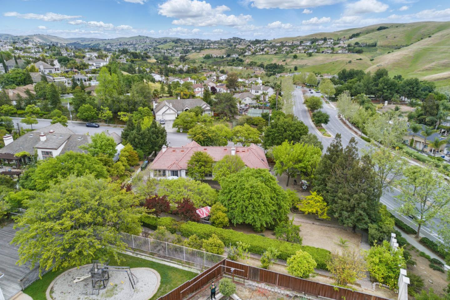Detail Gallery Image 58 of 60 For 2102 Hillstone Dr, San Jose,  CA 95138 - 4 Beds | 3 Baths